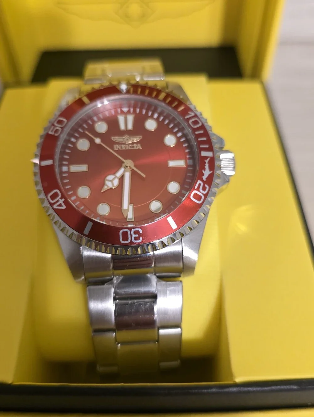 441. Pro Diver Model 50506 Men's Watch Red